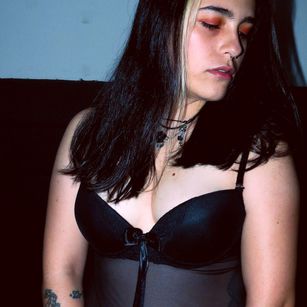 Model - Dani bigclit