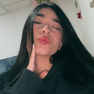 Model - Lexxiee Haze latina