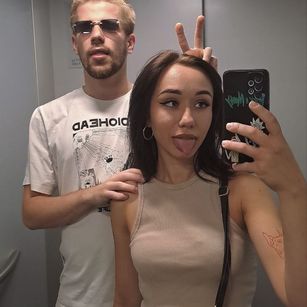 Model - CassidySmoke ass