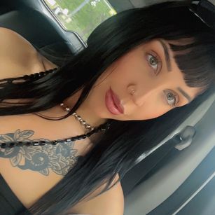 Model - Dylan Dixx cuckold