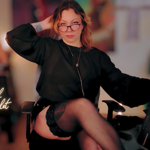 Model - GoddessKrystal findom