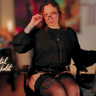 Model - KrystalViolet deepthroat