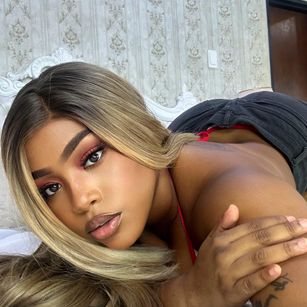 Model - Tianah Glow Latina