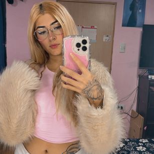 Model - Marilyn_moon JOI