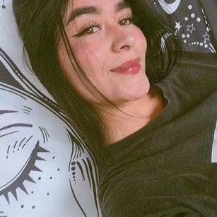 Model - Lexxiee Haze cum