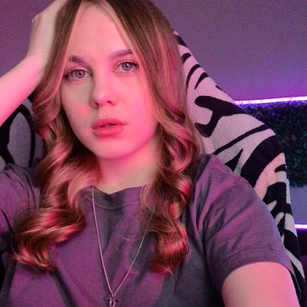 Model - Dyna Bae tease