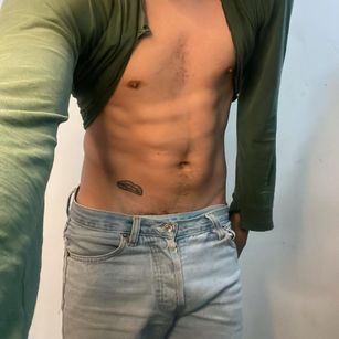 Model - Poysonsam bigcock