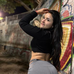 Model - VicaTwerkk JOI