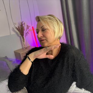 Model - Jessika orgasm