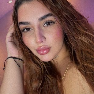 Model - Renata Ponce Mistress