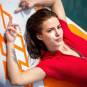 Model - Elly mistress