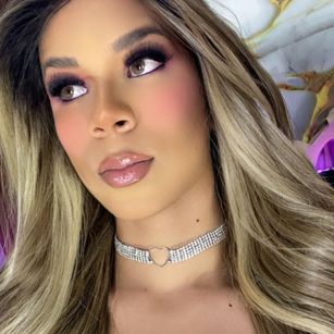 Model - Sammy petite