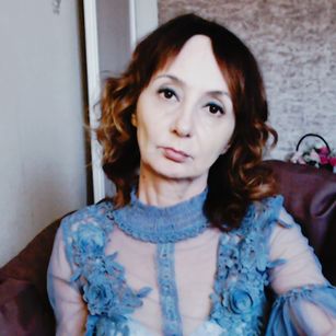 Model - AnnieHeels panties