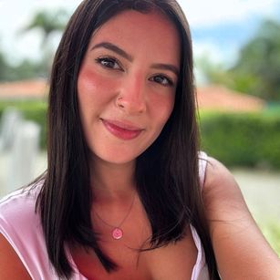 Model - Luna Carter Dominatrix