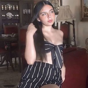 Model - Dhanna Mont friend