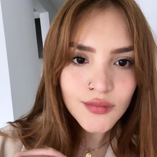 Model - Susana Bloom bigtits