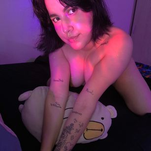 Model - ValMoonlight Joi