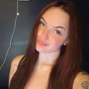 Model - Cherry Tee Ass