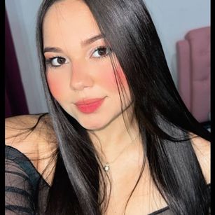 Model - EstrellaDorada LATIN