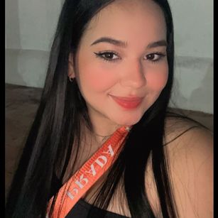 Model - EstrellaDorada LATIN