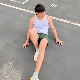 Model - Bayron bigass