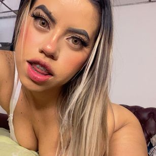 Model - JanneClark young