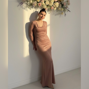 Model - WildPollina hot