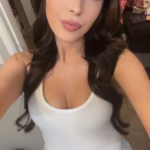 Model - Stacie Deepthroatmilf fastresponse