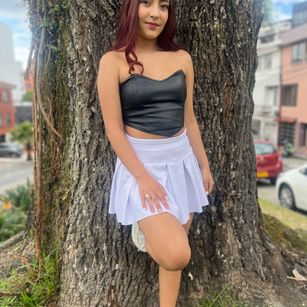 Model - Stephany squirt