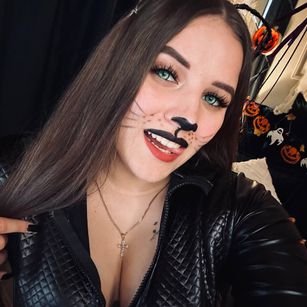 Model - your mezmerizing Sofia heels