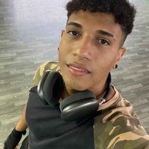 Model - Yoxi Manuel bigass