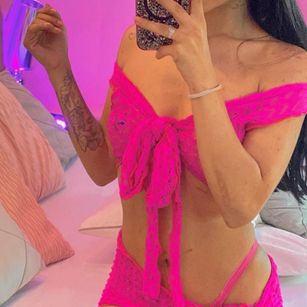 Model - VioletGrace petite