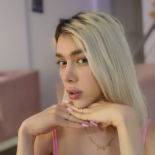 Model - Madam Juliet madam