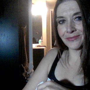 Model - MysticAlice Sexy