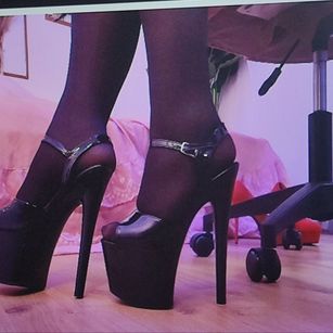 Model - Miss Sofia sissy