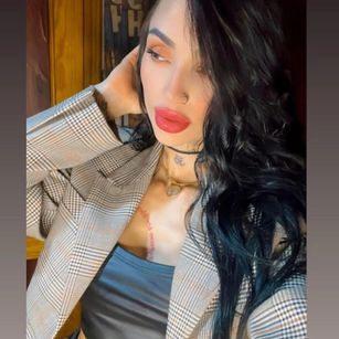 Model - ANDREE_BLOSSOM mistress