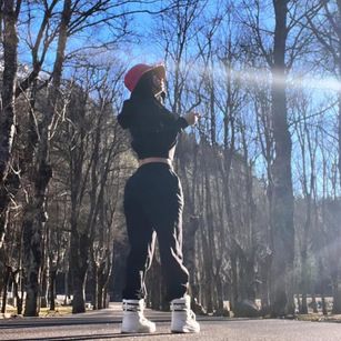 Model - ANDREE_BLOSSOM latina