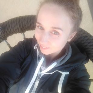 Model - ClassyInna stockings