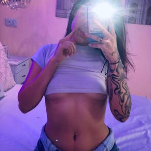 Model - Violet Blaze squirt