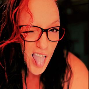 Model - A.J Buttons SQUIRT