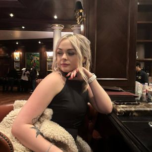 Model - TracyBlady cute