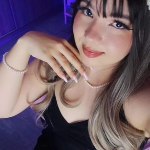 Model - Alana Prince friendly