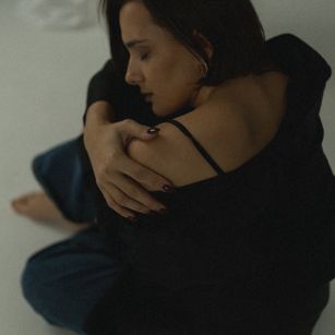 Model - VRousesLove dirtytalk