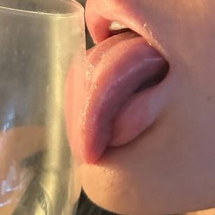 Model - Ana Rosee squirt