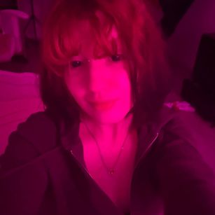 Model - Lorelei kinky