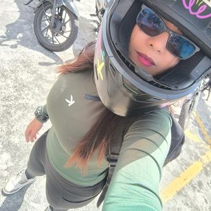 Model - Shenner bondage