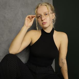 Model - SummerStone heels