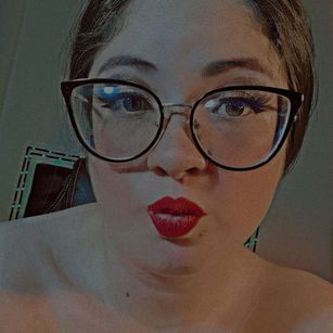 Model - Kristal Adamss bigtits