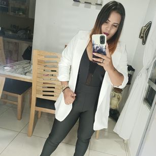 Model - Shenner bondage