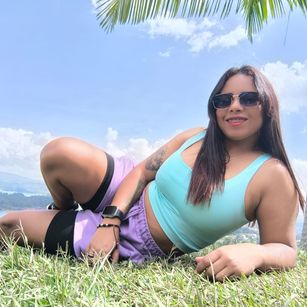 Model - Shenner bdsm